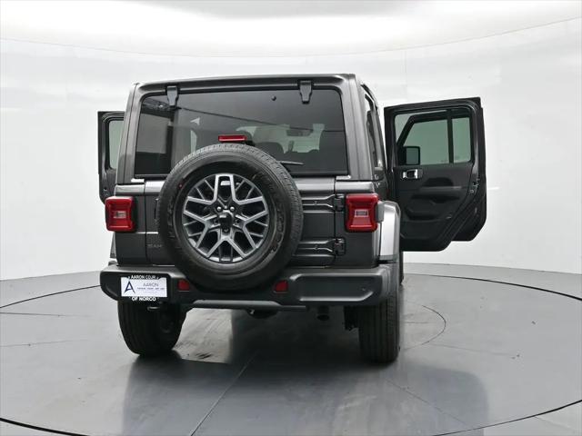 2025 Jeep Wrangler 4-Door Sahara 4x4
