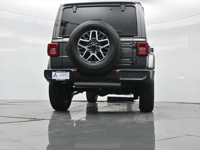 2025 Jeep Wrangler 4-Door Sahara 4x4