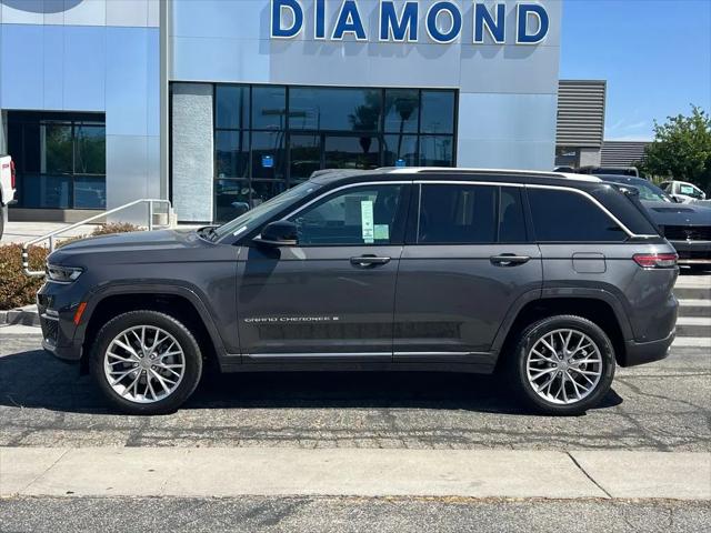 2022 Jeep Grand Cherokee Summit 4x4
