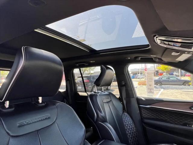 2022 Jeep Grand Cherokee Summit 4x4