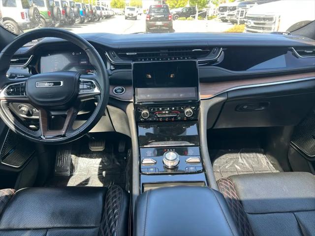 2022 Jeep Grand Cherokee Summit 4x4