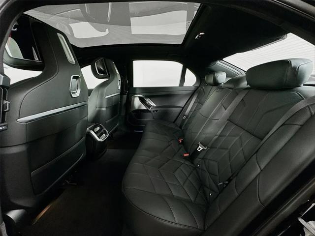 2026 BMW 7 Series 750e xDrive