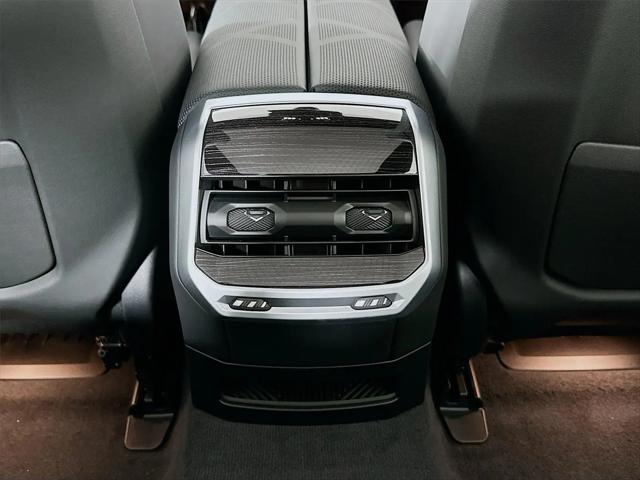 2026 BMW 7 Series 750e xDrive