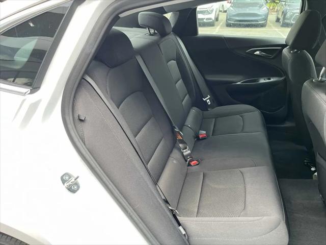 2023 Chevrolet Malibu FWD 1FL