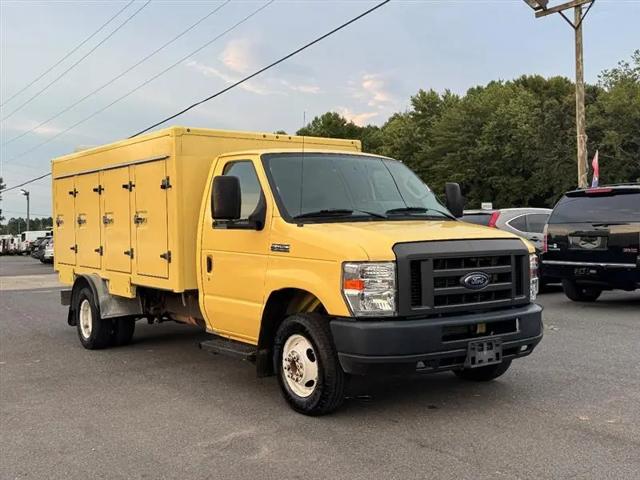 2019 Ford E-450 Cutaway E-450
