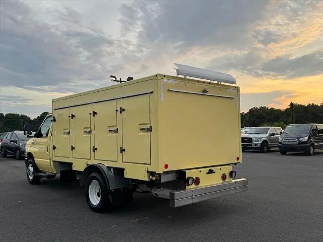 2019 Ford E-450 Cutaway E-450