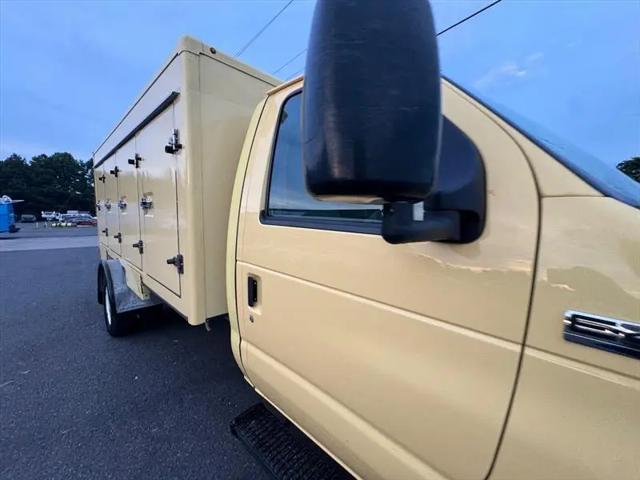 2019 Ford E-450 Cutaway E-450