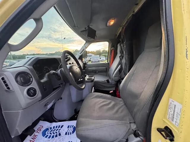 2019 Ford E-450 Cutaway E-450