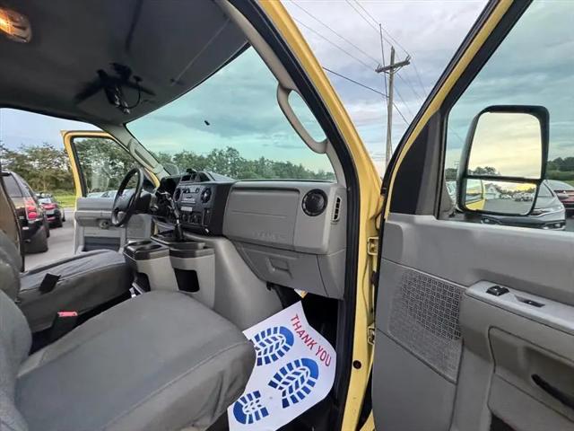 2019 Ford E-450 Cutaway E-450