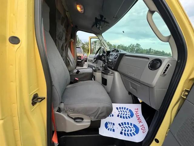 2019 Ford E-450 Cutaway E-450