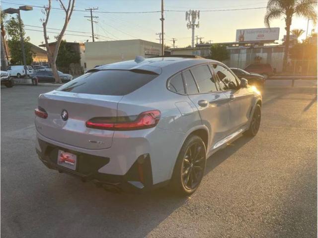 2024 BMW X4 xDrive30i