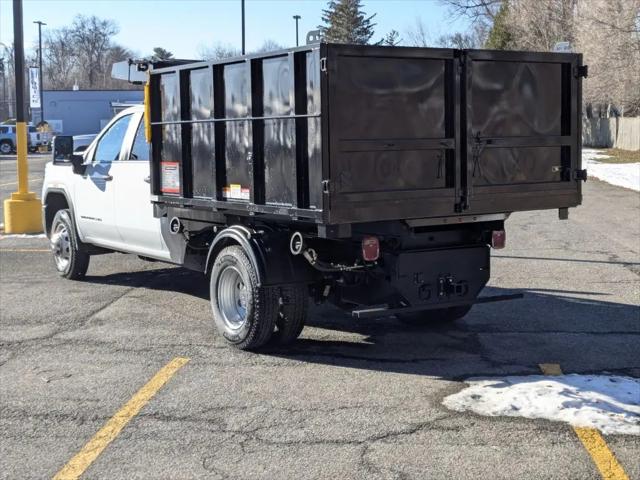 2025 GMC Sierra 3500HD Pro