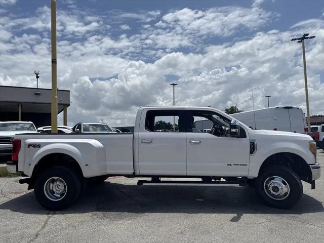 2017 Ford F-350 LARIAT