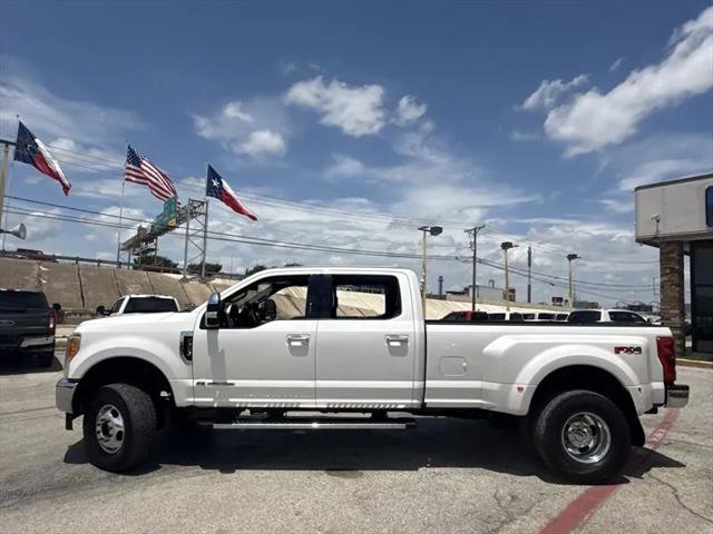 2017 Ford F-350 LARIAT