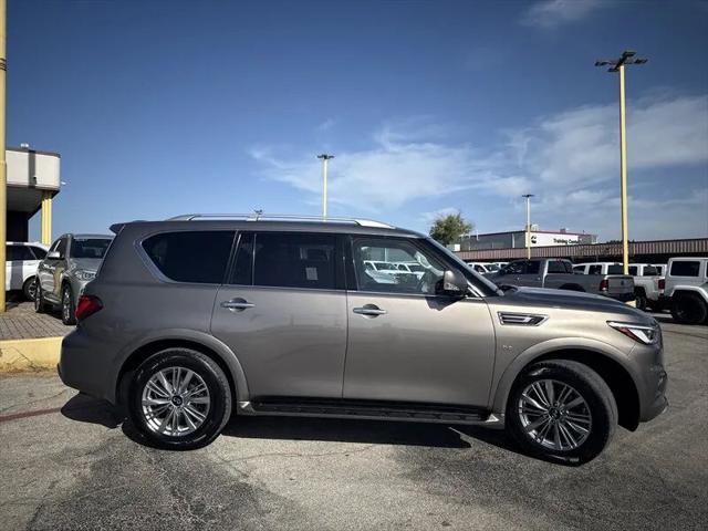 2019 INFINITI QX80 LUXE