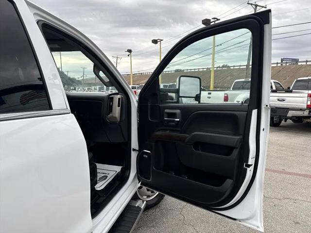 2019 GMC Sierra 3500HD Denali