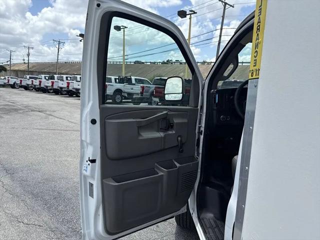2019 Chevrolet Express Cutaway Work Van