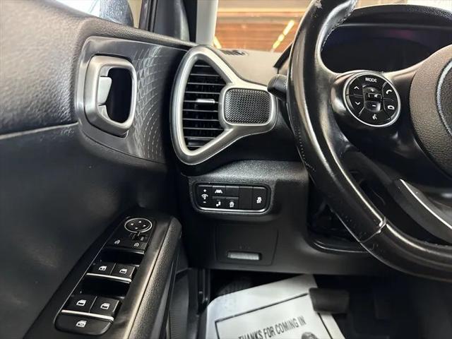 2021 Kia Soul GT-Line