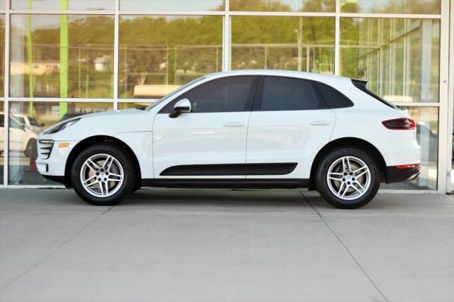 2017 Porsche Macan Base