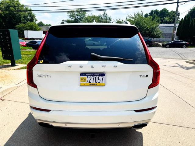 2016 Volvo XC90 T6 Momentum