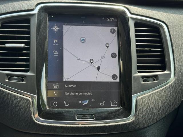 2016 Volvo XC90 T6 Momentum