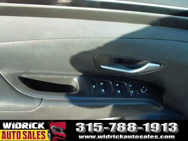 2022 Hyundai Tucson SE