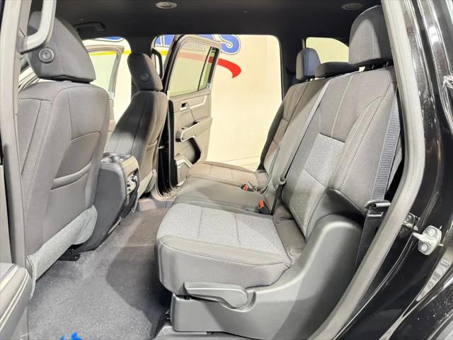 2026 GMC Acadia AWD Elevation