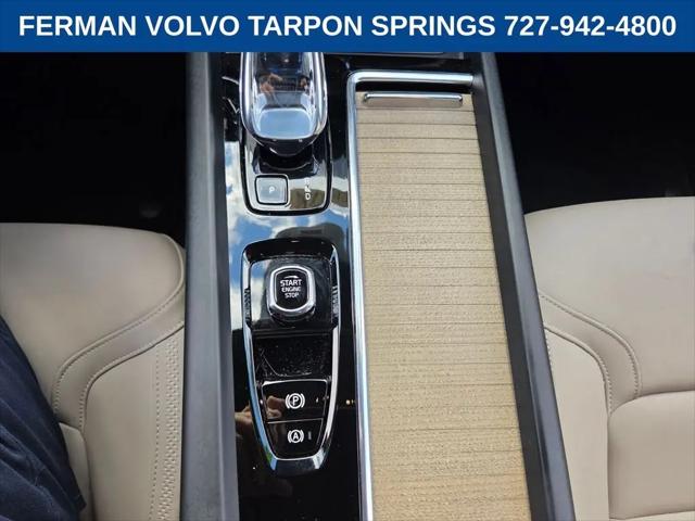 2026 Volvo XC60 B5 Core