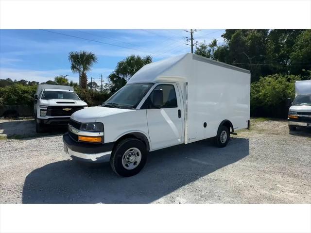 2025 Chevrolet Express Cutaway Work Van