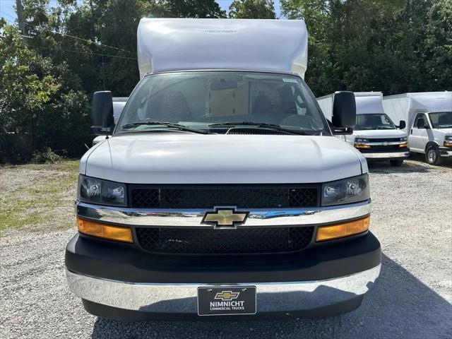 2025 Chevrolet Express Cutaway Work Van