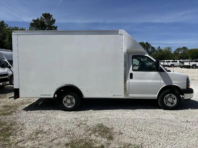 2025 Chevrolet Express Cutaway Work Van
