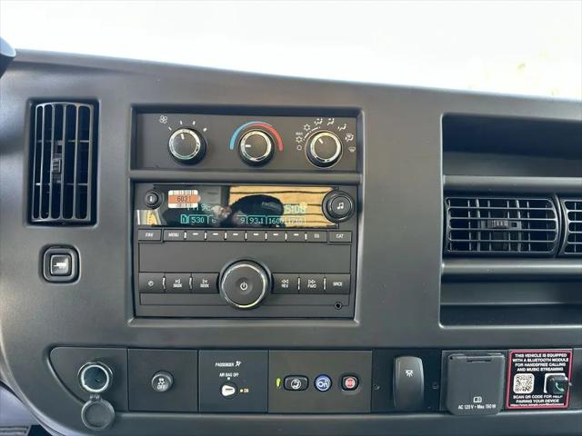 2025 Chevrolet Express Cutaway Work Van