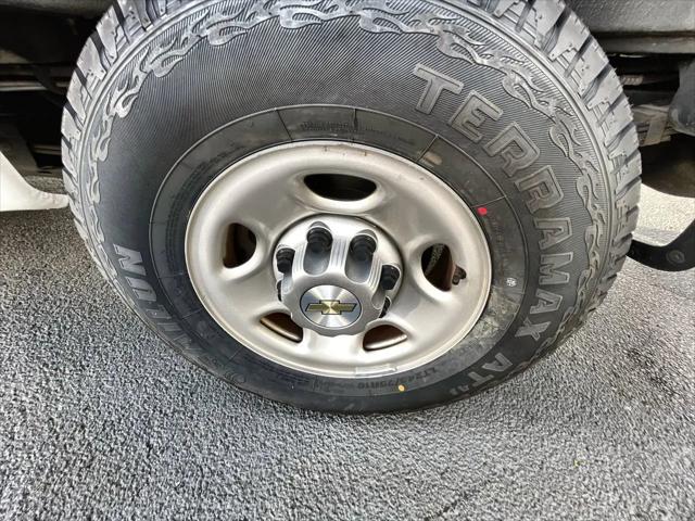 2022 Chevrolet Express Passenger RWD 3500 Extended Wheelbase LS
