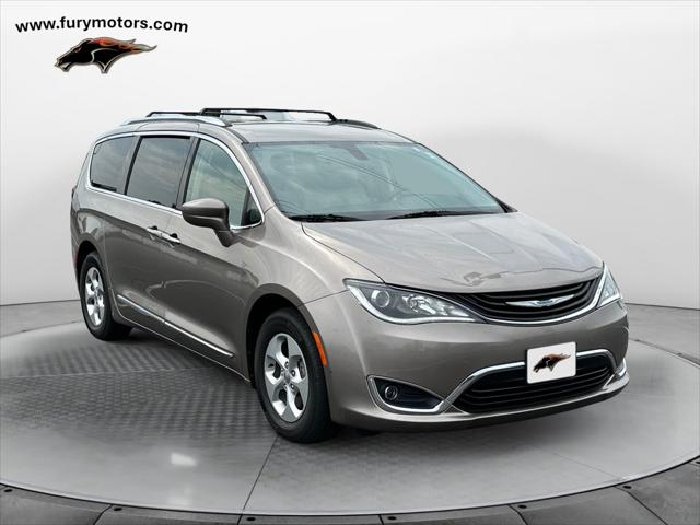 2018 Chrysler Pacifica Hybrid Touring L