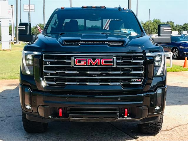 2024 GMC Sierra 2500HD 4WD Crew Cab Standard Bed AT4