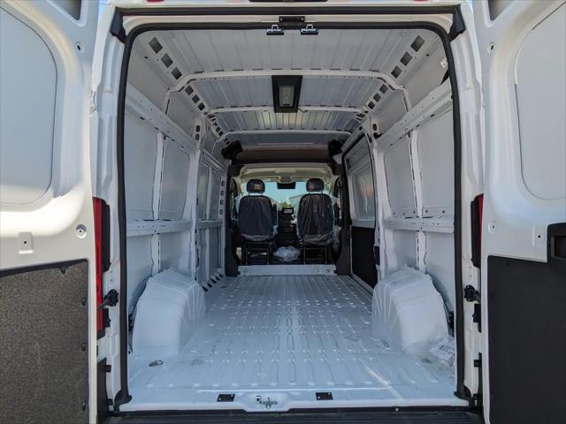 2025 Ram ProMaster Cargo Van Tradesman High Roof 136 WB w/Pass Seat