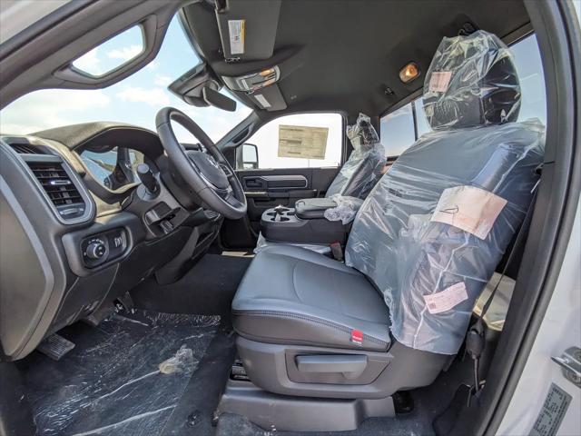 2025 Ram 2500 Tradesman Regular Cab 4x2 8 Box