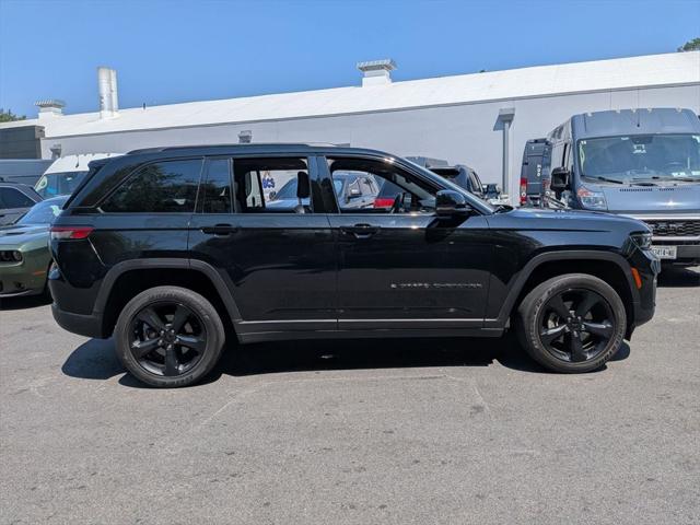 2023 Jeep Grand Cherokee Altitude 4x4