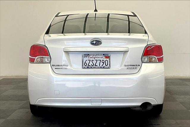 2013 Subaru Impreza 2.0i Premium