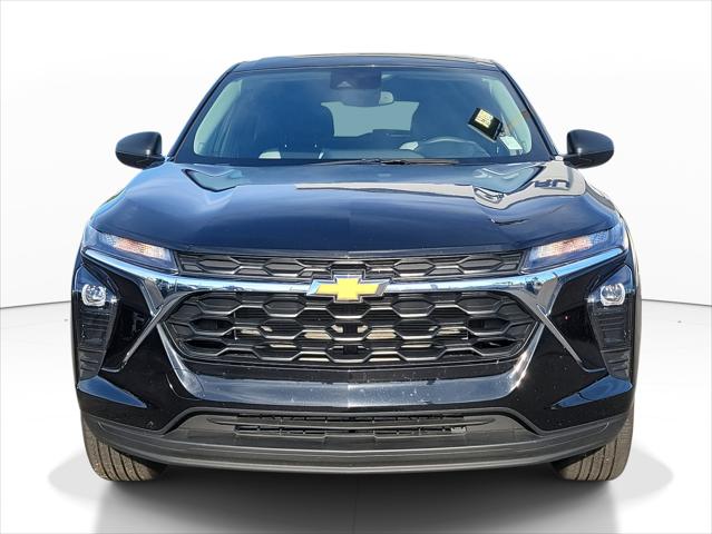 2025 Chevrolet Trax FWD LS