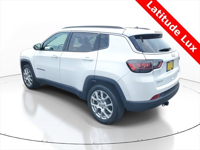 2022 Jeep Compass Latitude Lux 4x4