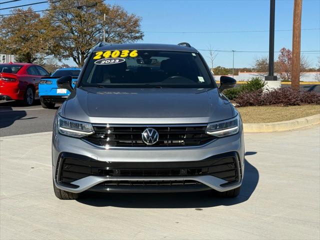 2023 Volkswagen Tiguan 2.0T SE R-Line Black 2023 Volkswagen Tiguan 2.0T SE R-Line Black