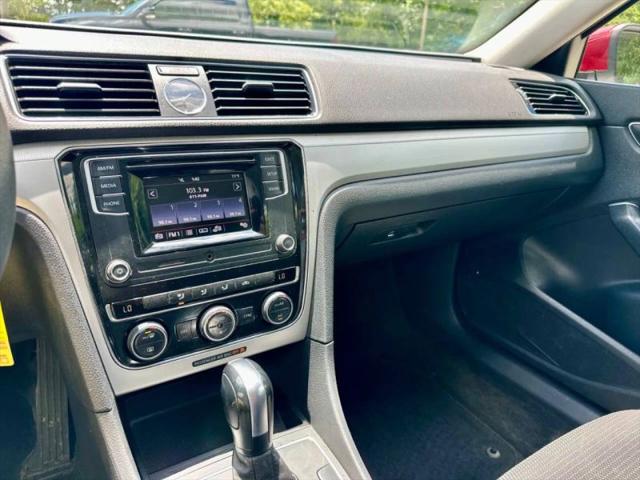 2016 Volkswagen Passat 1.8T S