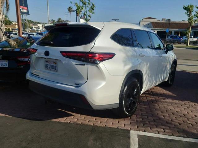 2022 Toyota Highlander Hybrid XLE