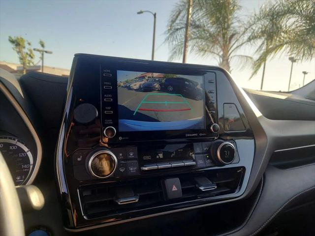 2022 Toyota Highlander Hybrid XLE