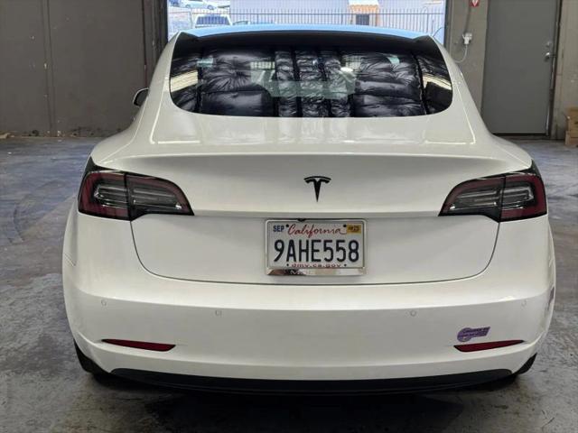 2019 Tesla Model 3 Mid Range