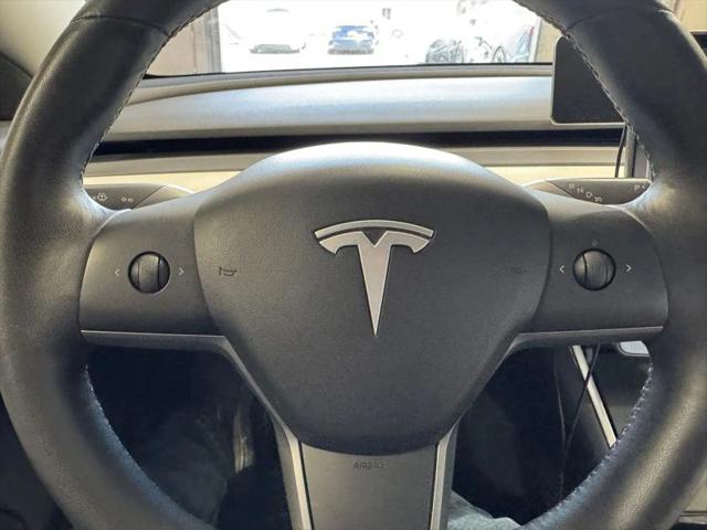 2019 Tesla Model 3 Mid Range