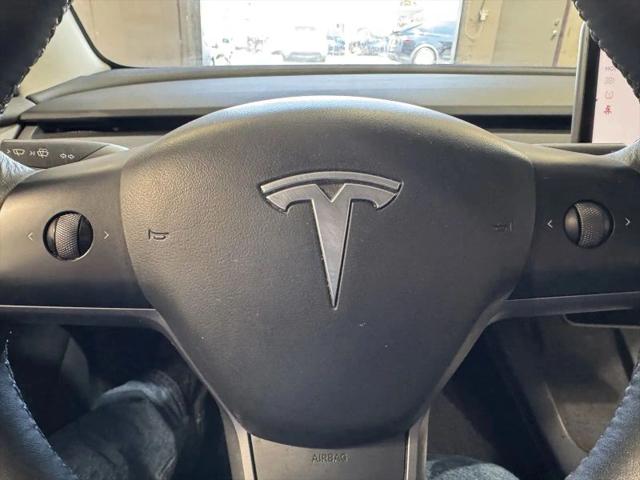 2022 Tesla Model 3 Rear-Wheel Drive