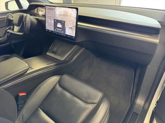2022 Tesla Model X Plaid Tri Motor All-Wheel Drive