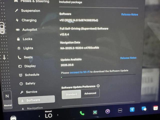 2022 Tesla Model X Plaid Tri Motor All-Wheel Drive